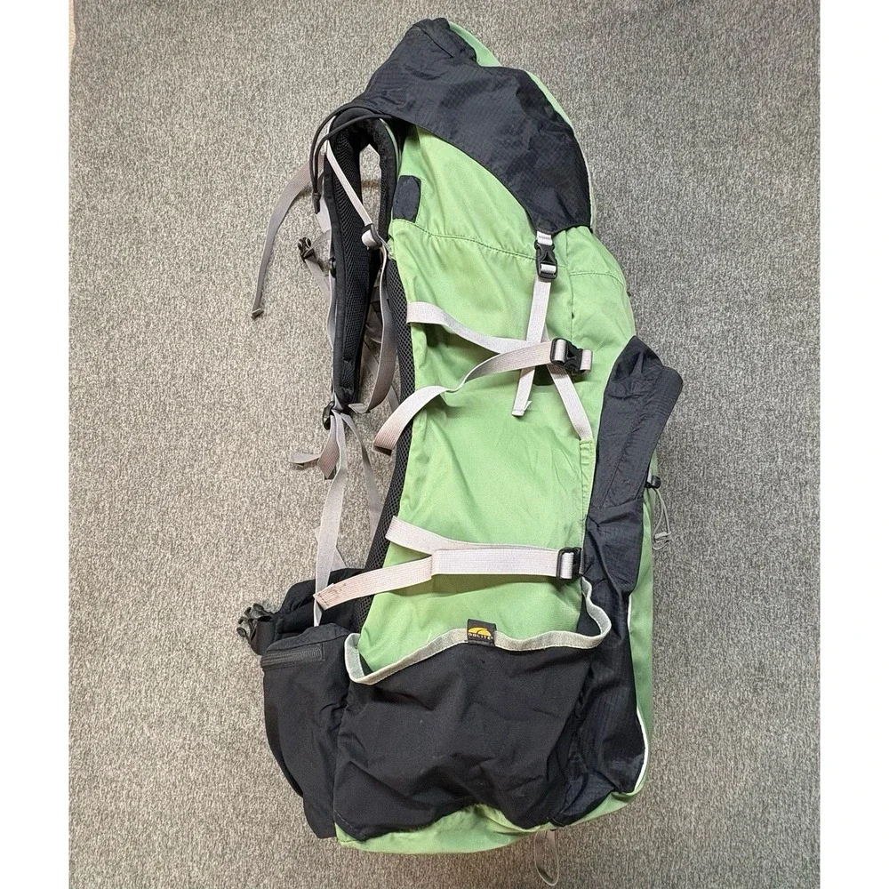 Vintage GoLite QUEST Hiking Backpack 50L Ultralight Green Hiking Internal Frame